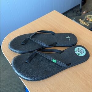 Sanuk Flip Flop Sandals